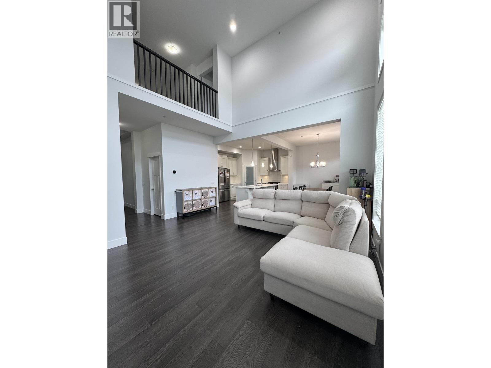 Photo 19 of 11124 239 Street, Maple Ridge BC