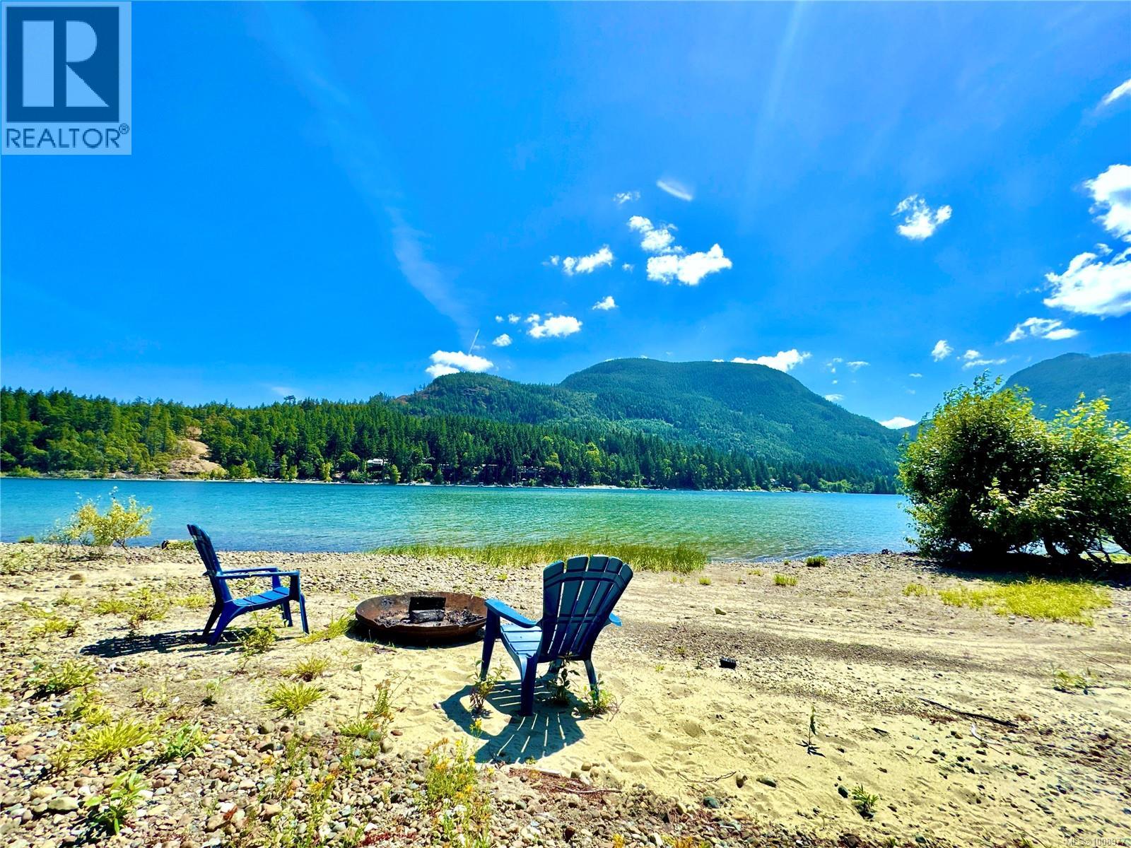 Photo 32 of 3148 Bay Rd, Qualicum Beach BC