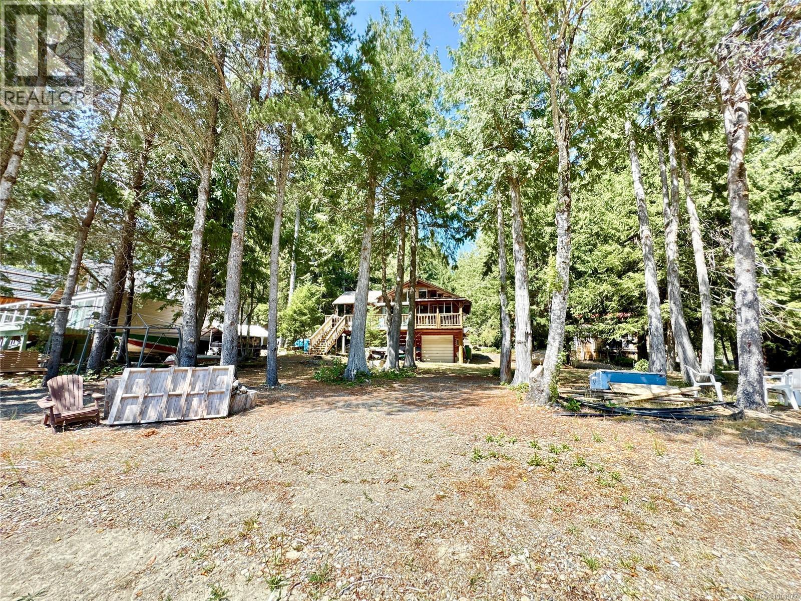 Photo 34 of 3148 Bay Rd, Qualicum Beach BC
