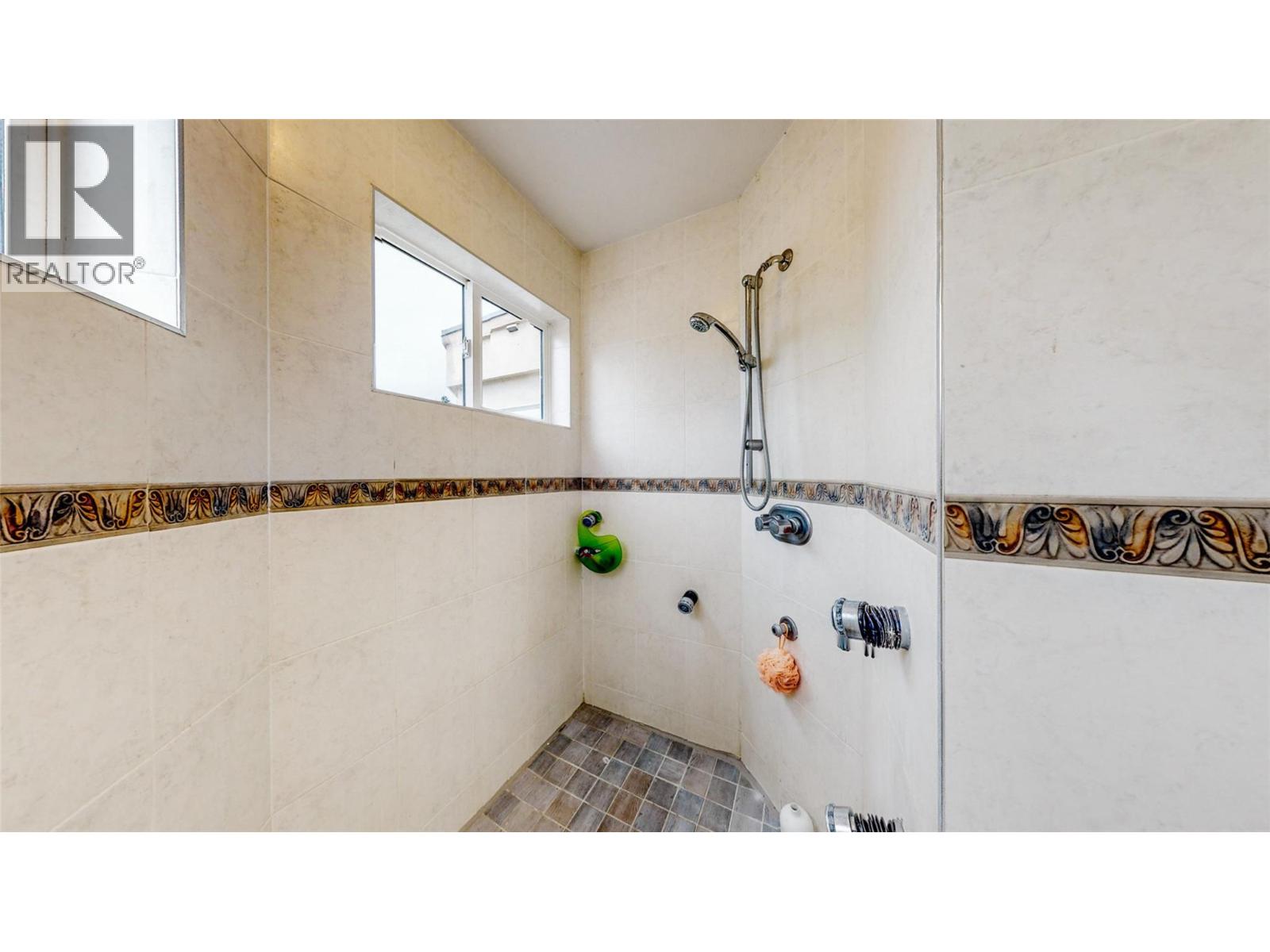 8330 22ND Avenue, Osoyoos