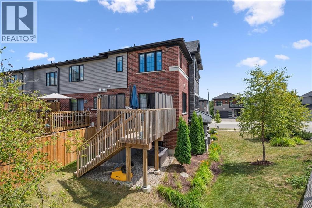 Photo 13 of 3 Ridgemount Street, Kitchener ON