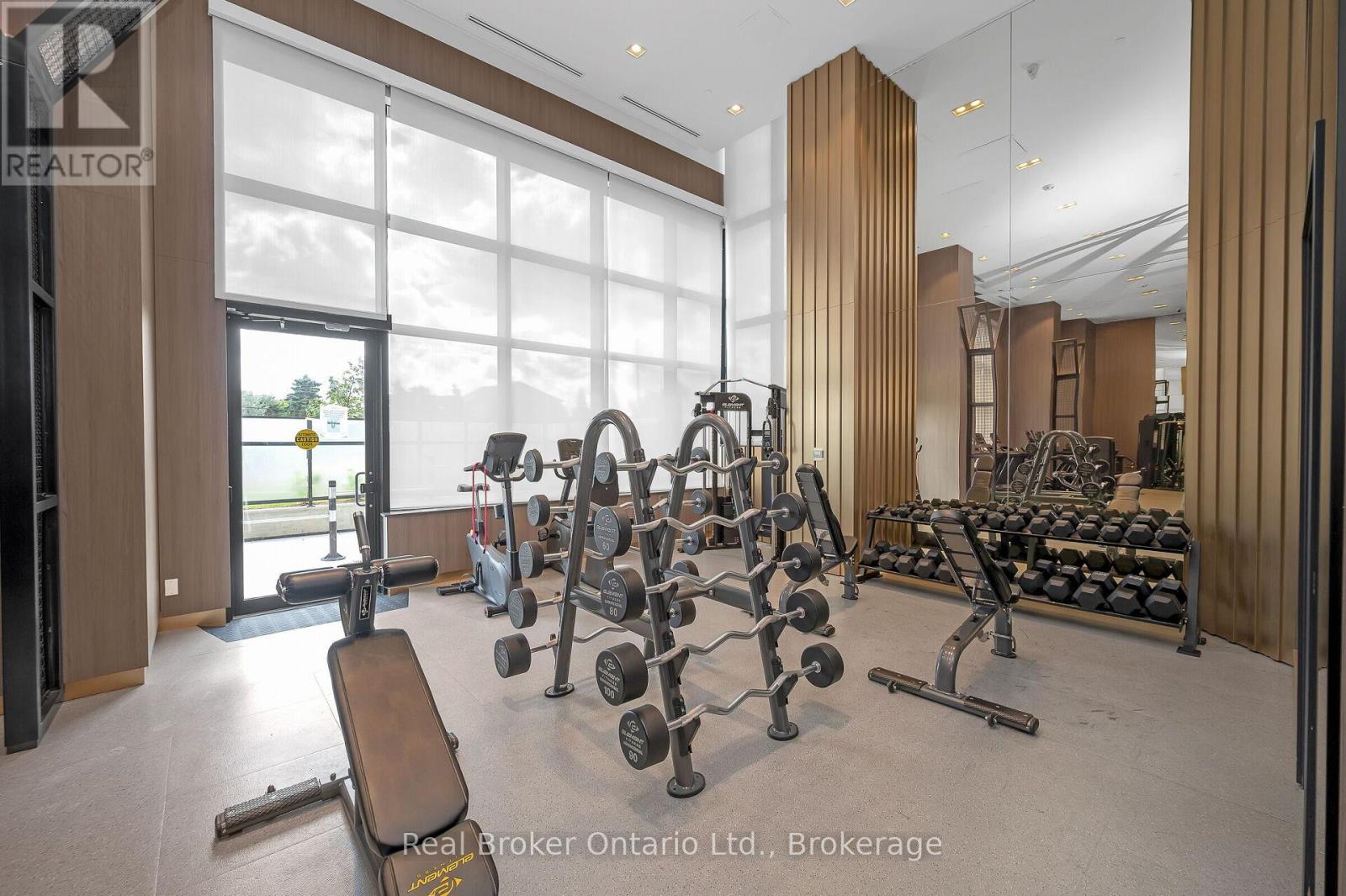 Photo 31 of 718 395 Dundas Street, Oakville ON