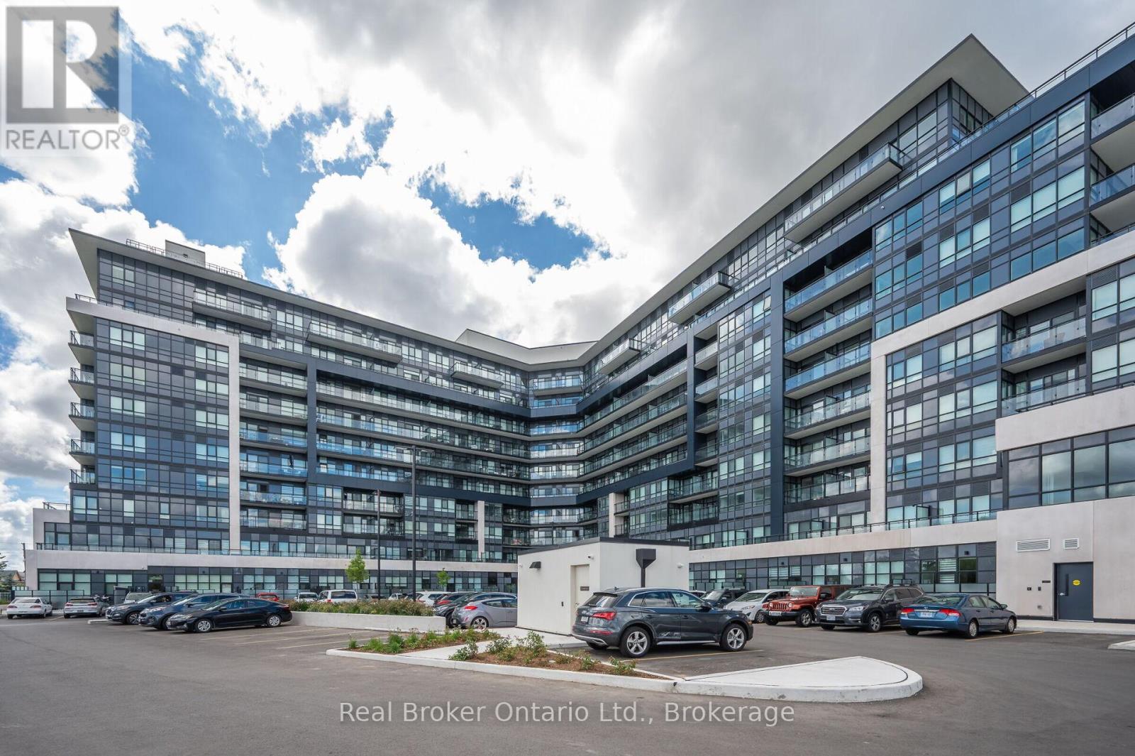 Photo 42 of 718 395 Dundas Street, Oakville ON