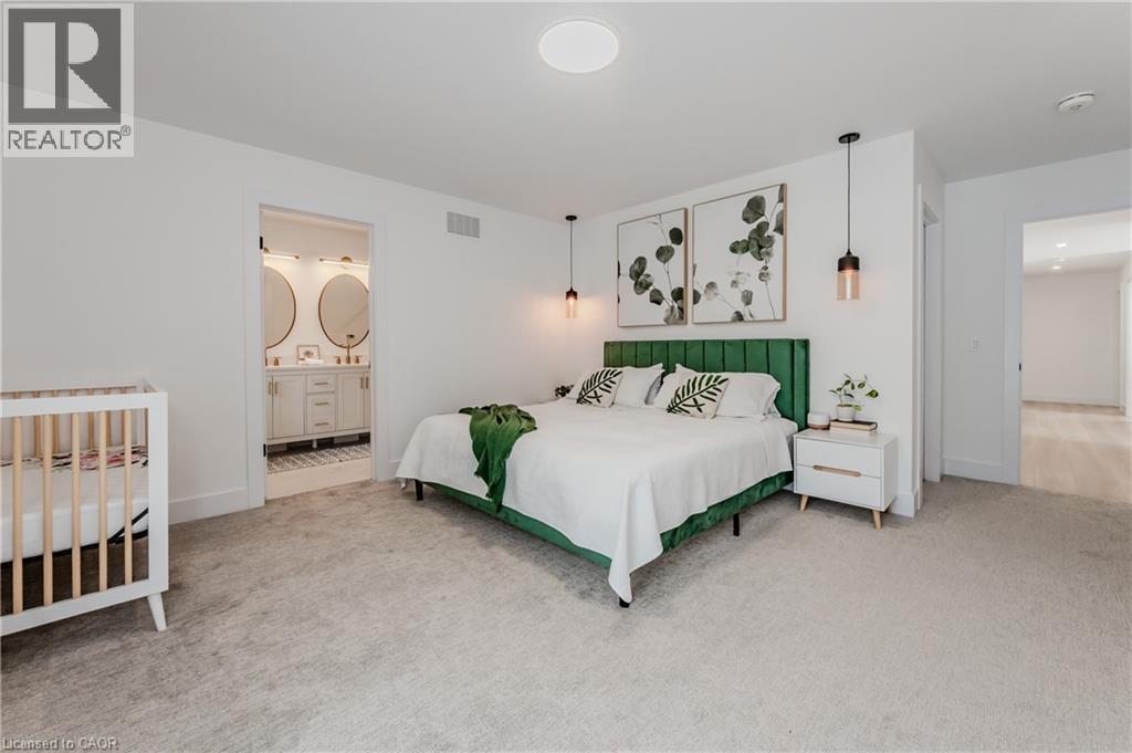 Photo 13 of 195 Riverbank Drive, Cambridge ON