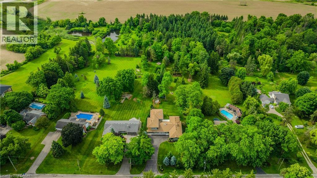 Photo 14 of 195 Riverbank Drive, Cambridge ON