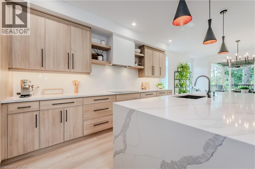 Photo 17 of 195 Riverbank Drive, Cambridge ON