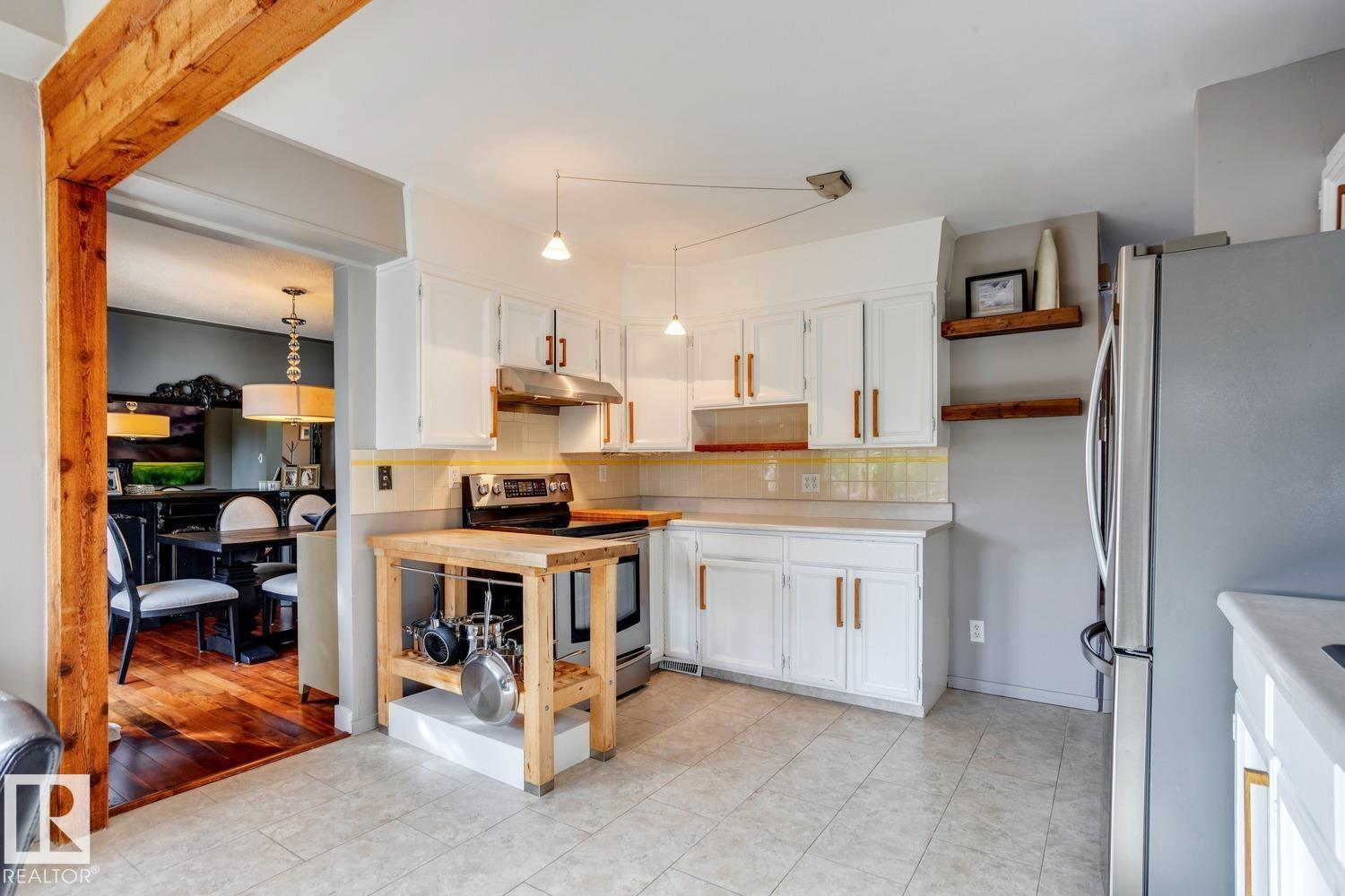 Photo 45 of 4907 114 B St Nw, Edmonton AB