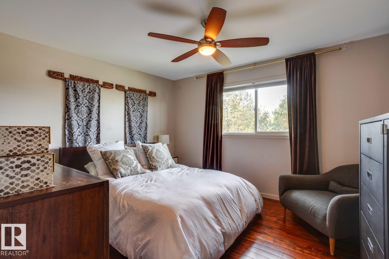 Photo 29 of 4907 114 B St Nw, Edmonton AB