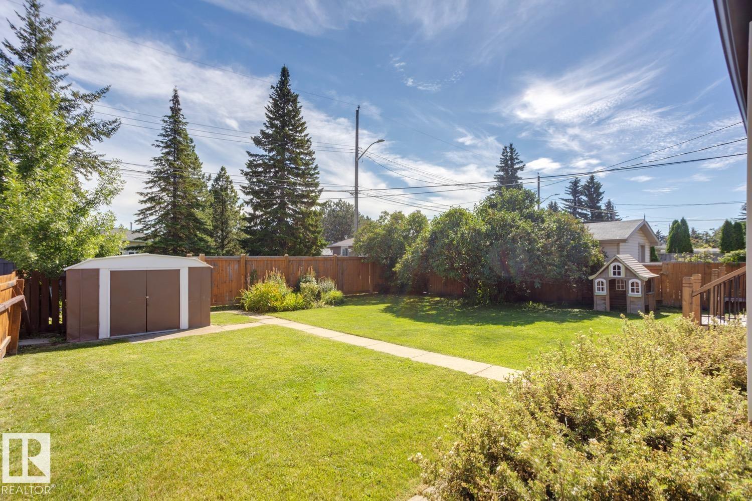 Photo 38 of 4907 114 B St Nw, Edmonton AB