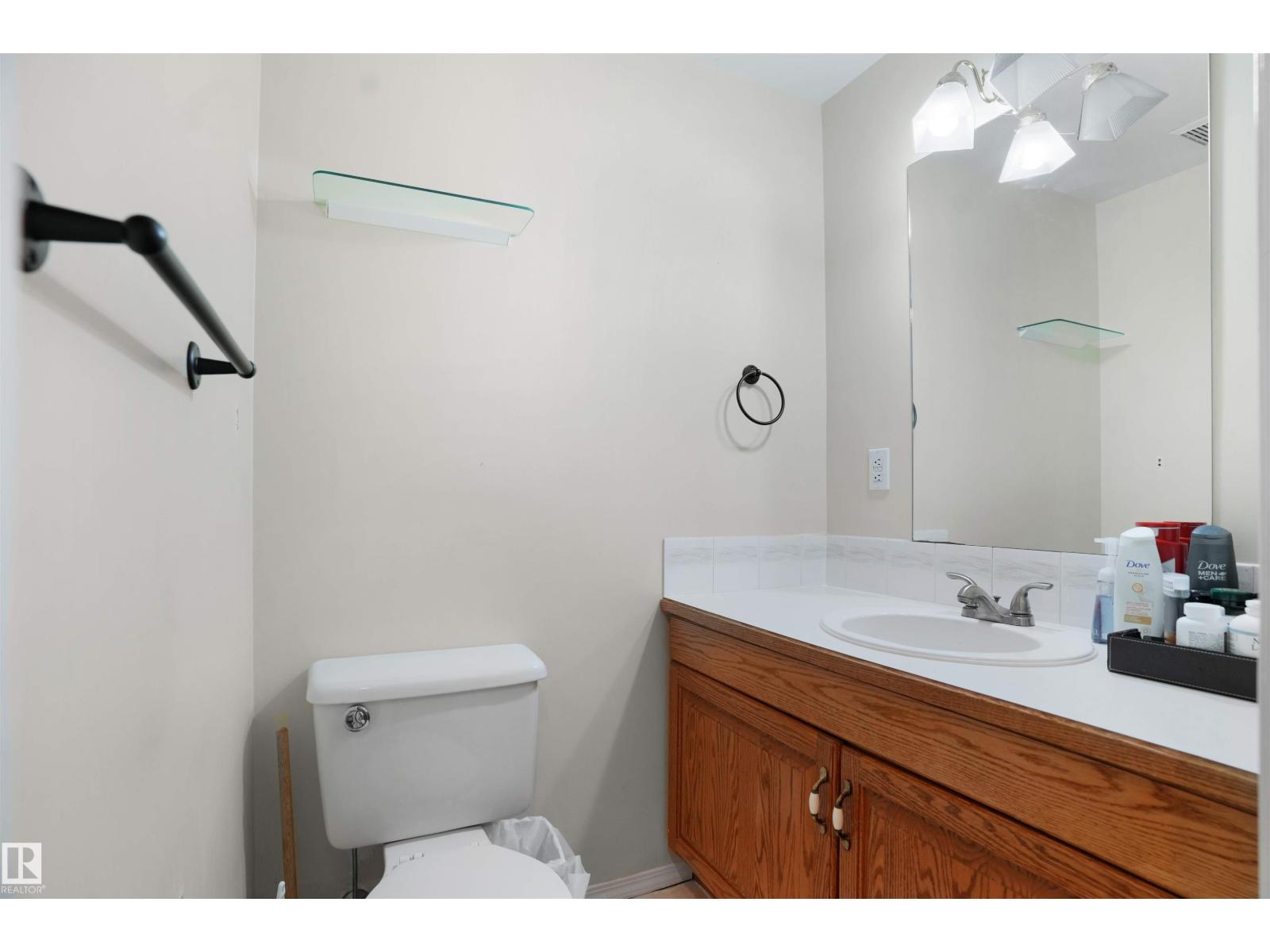 Photo 24 of 5 1033 Youville Dr Nw, Edmonton AB
