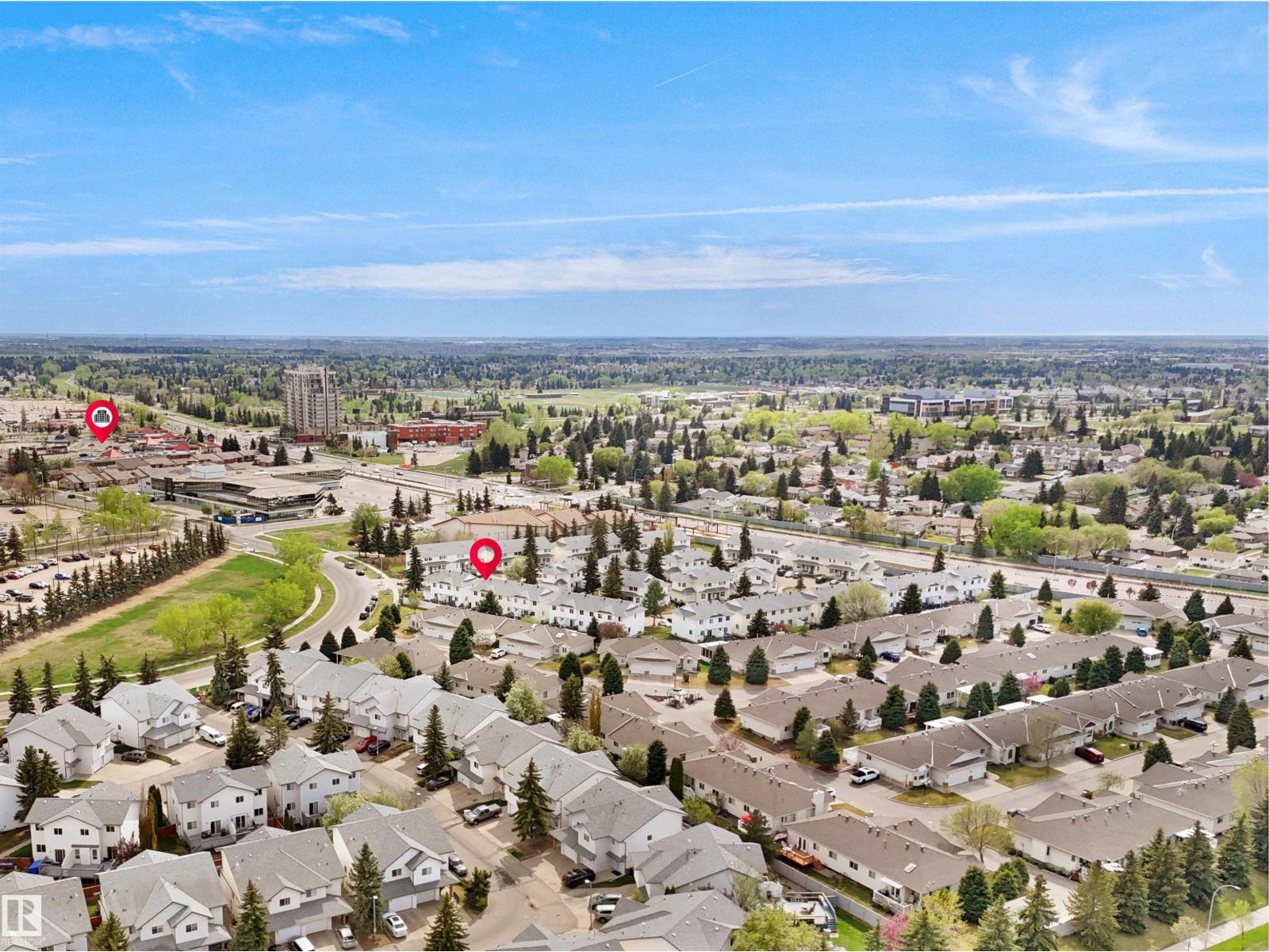 Photo 10 of 5 1033 Youville Dr Nw, Edmonton AB