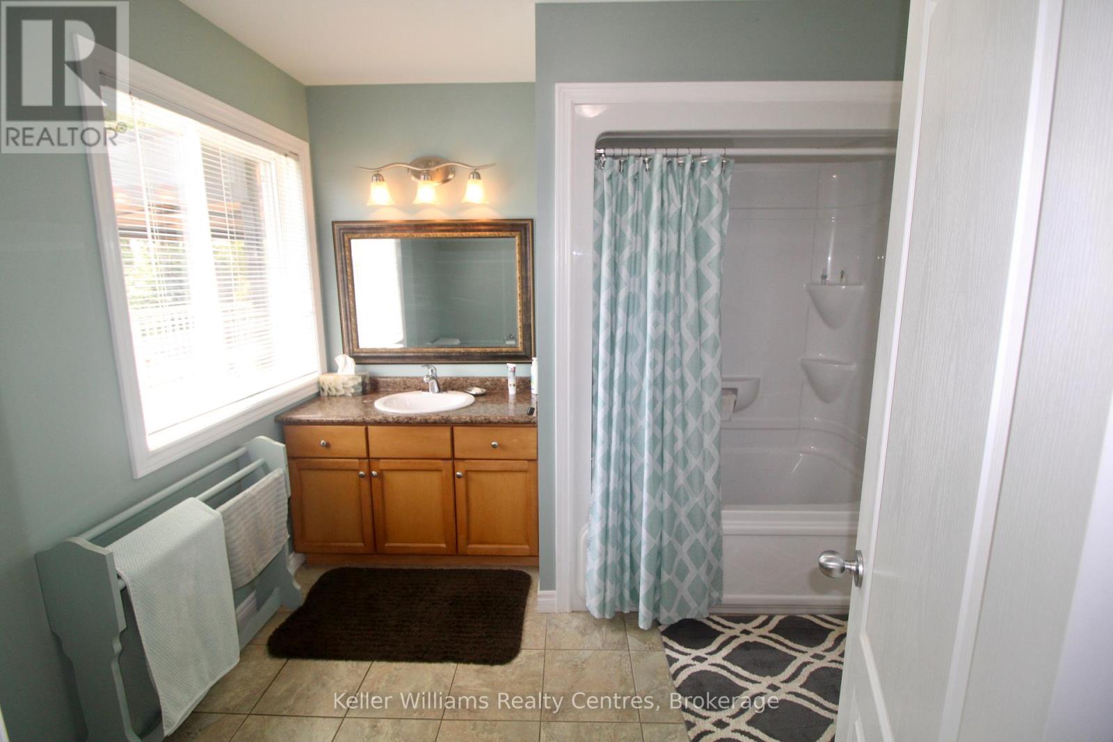 Photo 15 of 275 South Street E, West Grey ON