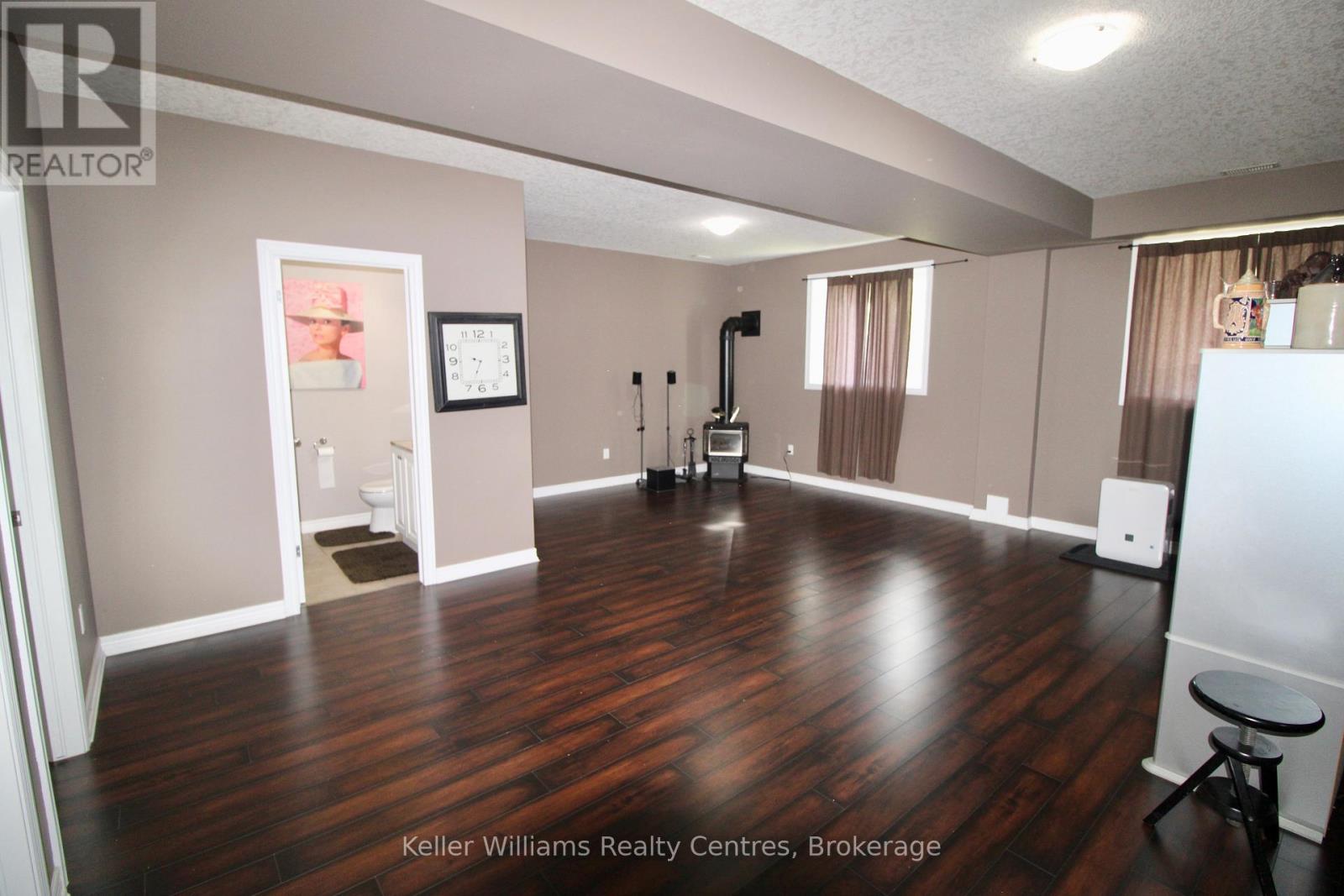 Photo 21 of 275 South Street E, West Grey ON