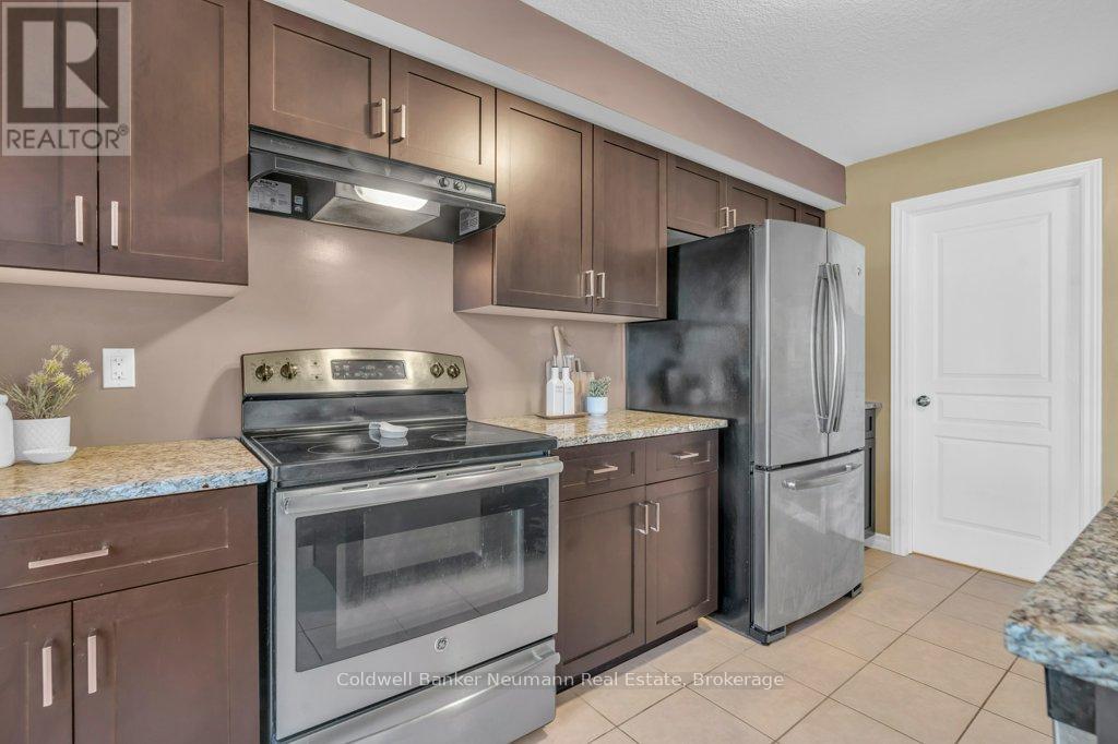 Photo 16 of 14 Jeffrey Drive, Guelph ON
