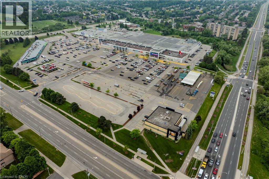 Photo 8 of 950 Highland Road W Unit B 12, Kitchener ON