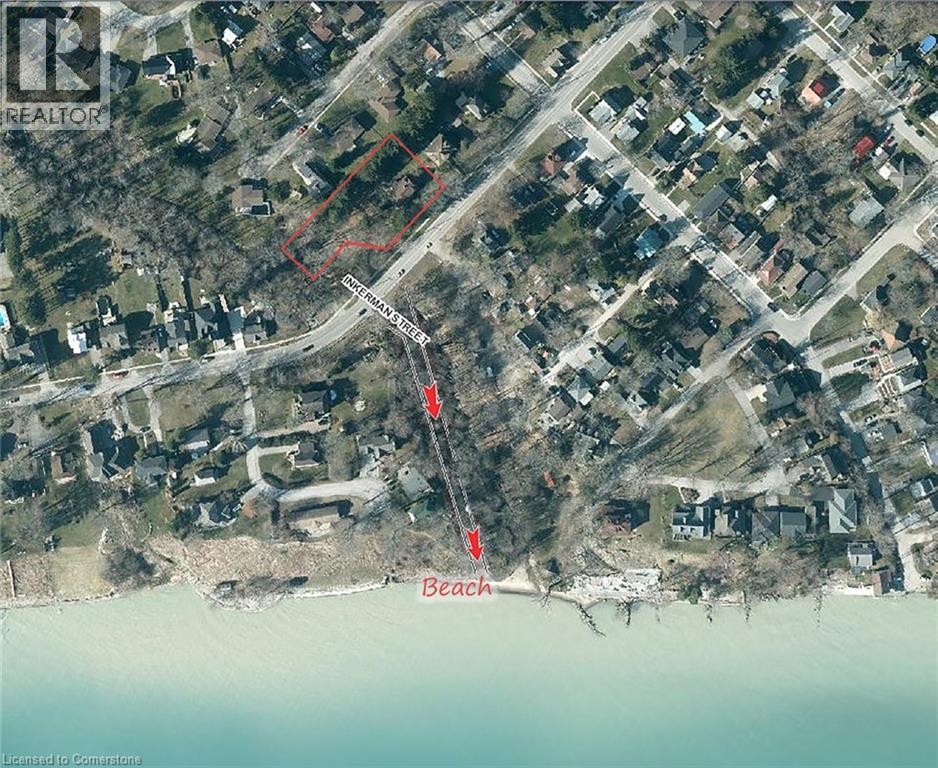 Photo 2 of 312 Nelson Street W, Port Dover ON