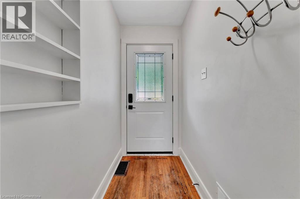 Photo 20 of 154 Brentwood Avenue, Kitchener ON