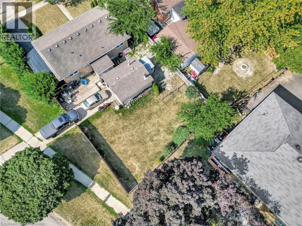 Photo 19 of 154 Brentwood Avenue, Kitchener ON