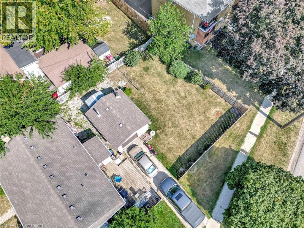 Photo 44 of 154 Brentwood Avenue, Kitchener ON