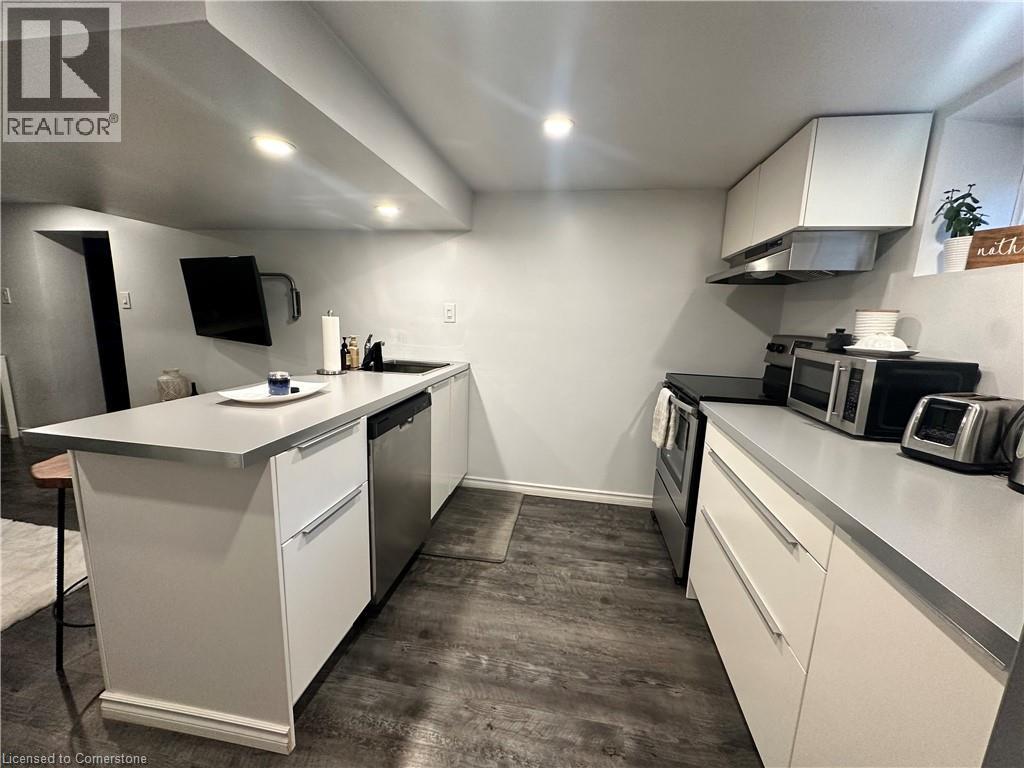 Photo 26 of 154 Brentwood Avenue, Kitchener ON