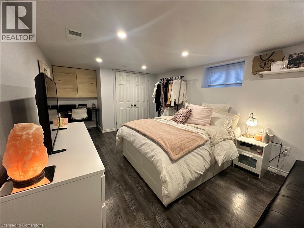 Photo 7 of 154 Brentwood Avenue, Kitchener ON