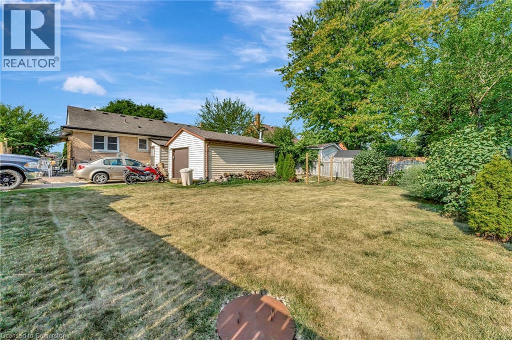 Photo 31 of 154 Brentwood Avenue, Kitchener ON