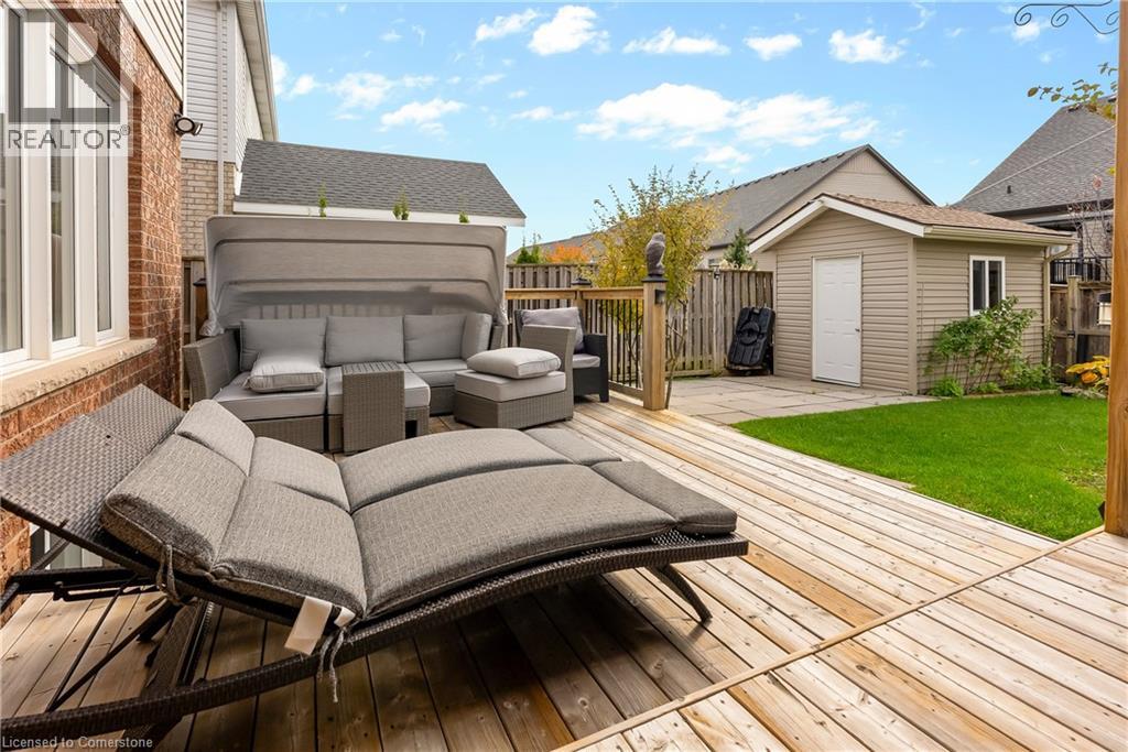 Photo 13 of 5743 Jake Crescent, Niagara Falls ON