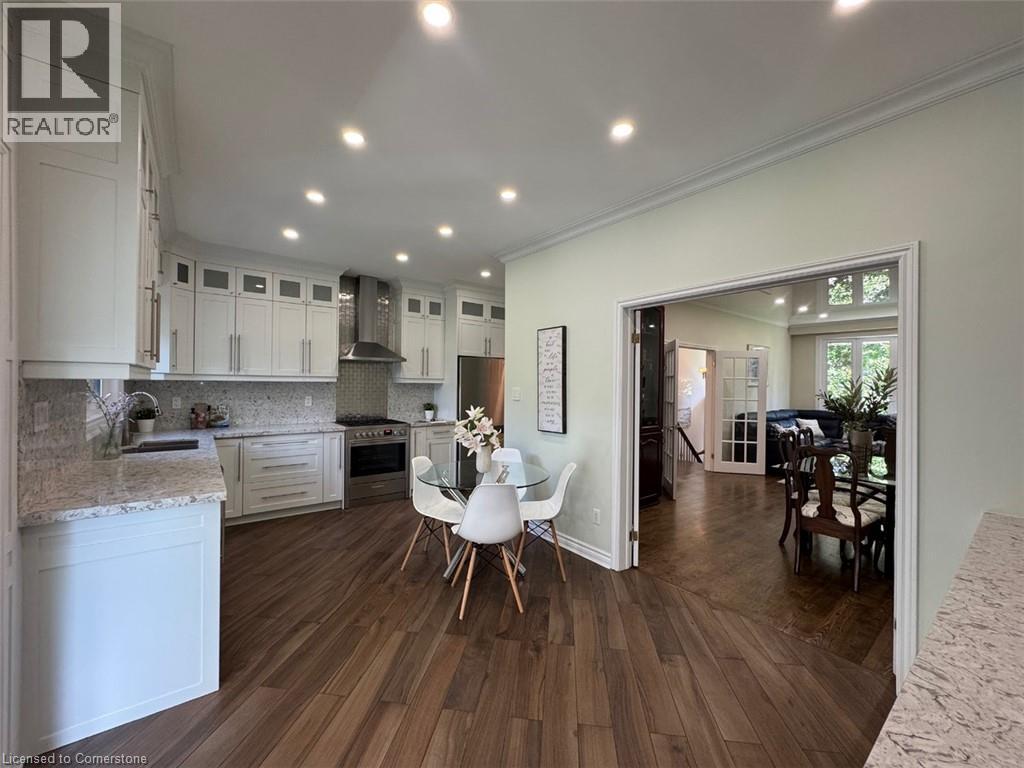 Photo 12 of 1005 Dormer Street, Mississauga ON