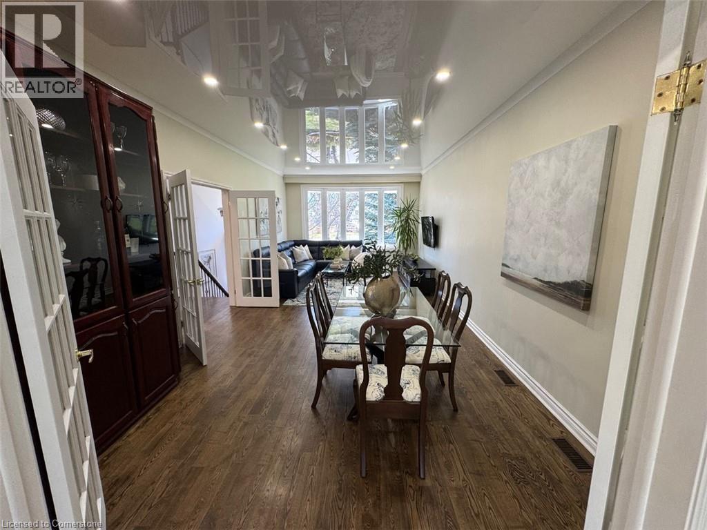 Photo 16 of 1005 Dormer Street, Mississauga ON