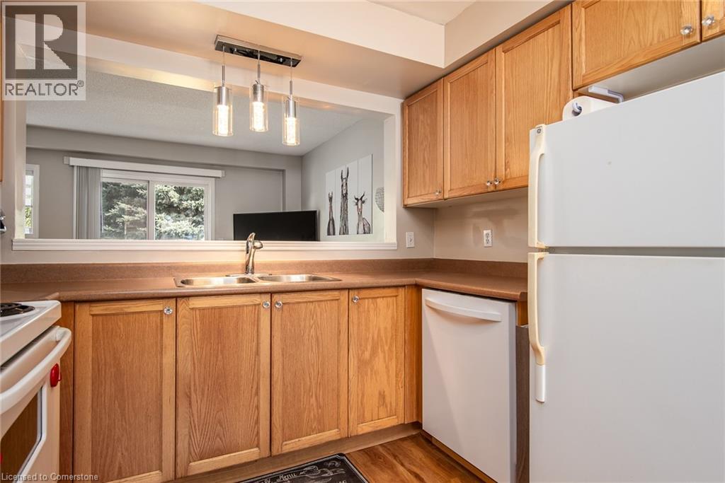 Photo 13 of 400 Wilson Avenue Unit 19, Kitchener ON