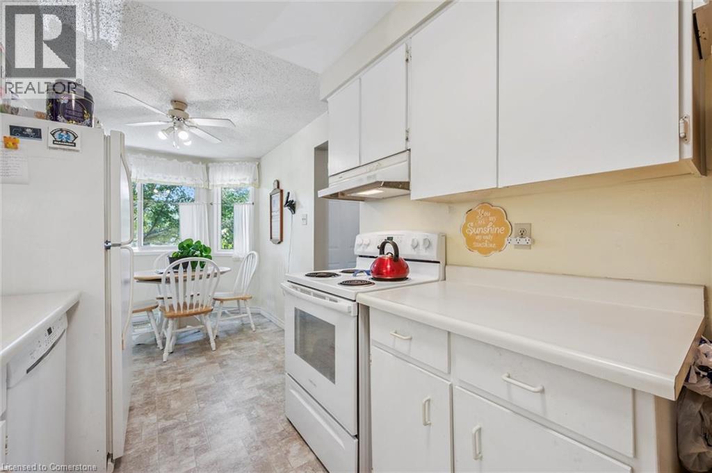 Photo 9 of 40 Silvercreek Parkway N Unit 30, Guelph ON