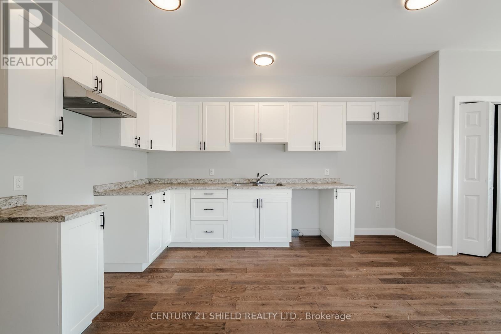 Photo 9 of 6371 Monument Way, South Glengarry ON