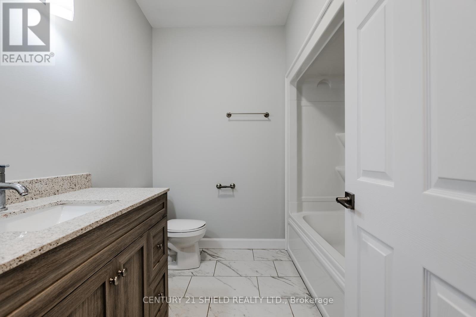 Photo 32 of 6371 Monument Way, South Glengarry ON
