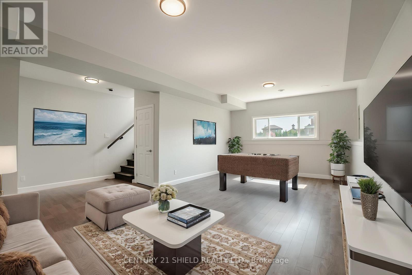 Photo 10 of 6371 Monument Way, South Glengarry ON