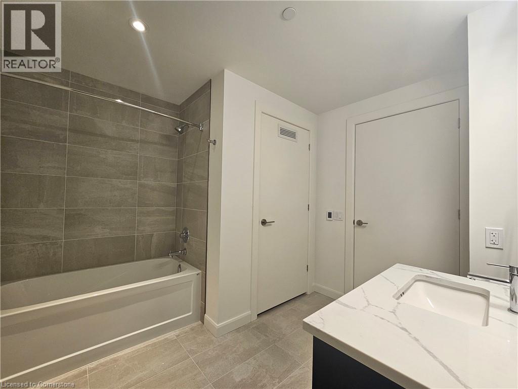 Photo 17 of 741 King Street W Unit 1705, Kitchener ON