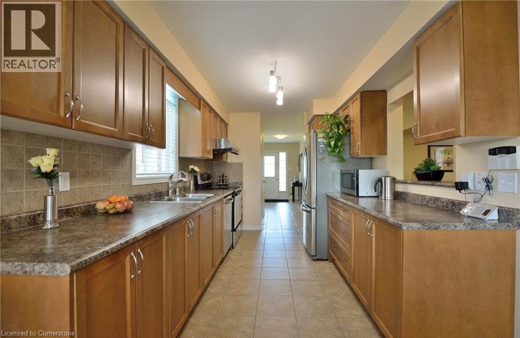 Photo 24 of 88 Helena Feasby Drive, Kitchener ON