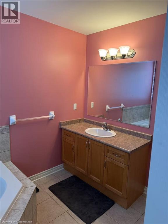 Photo 16 of 88 Helena Feasby Drive, Kitchener ON