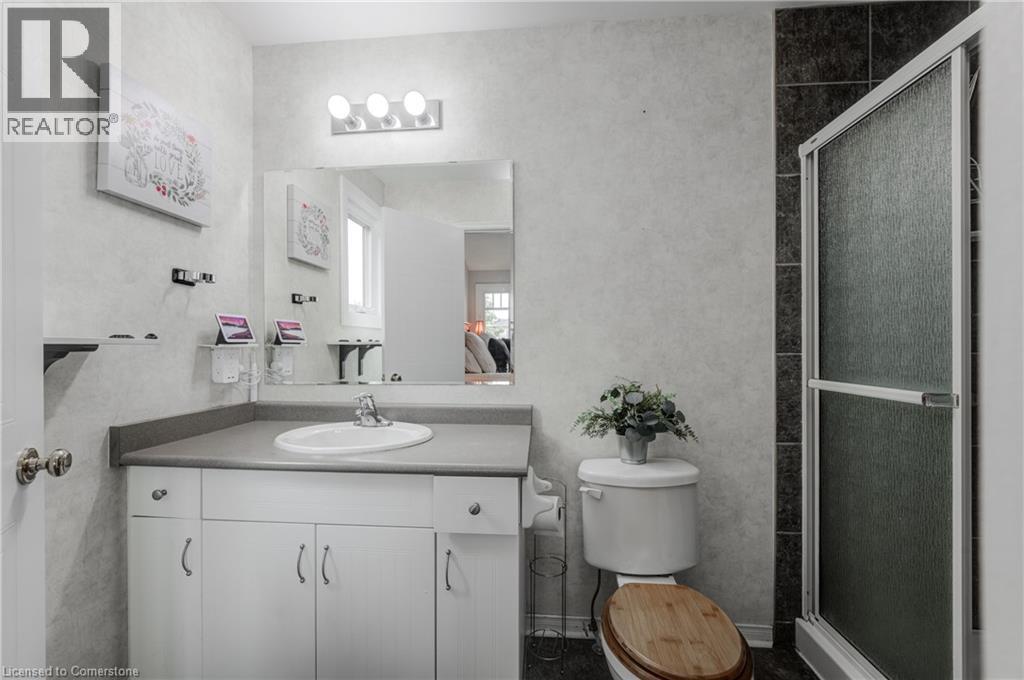 Photo 40 of 22 Pebblecreek Drive, Kitchener ON