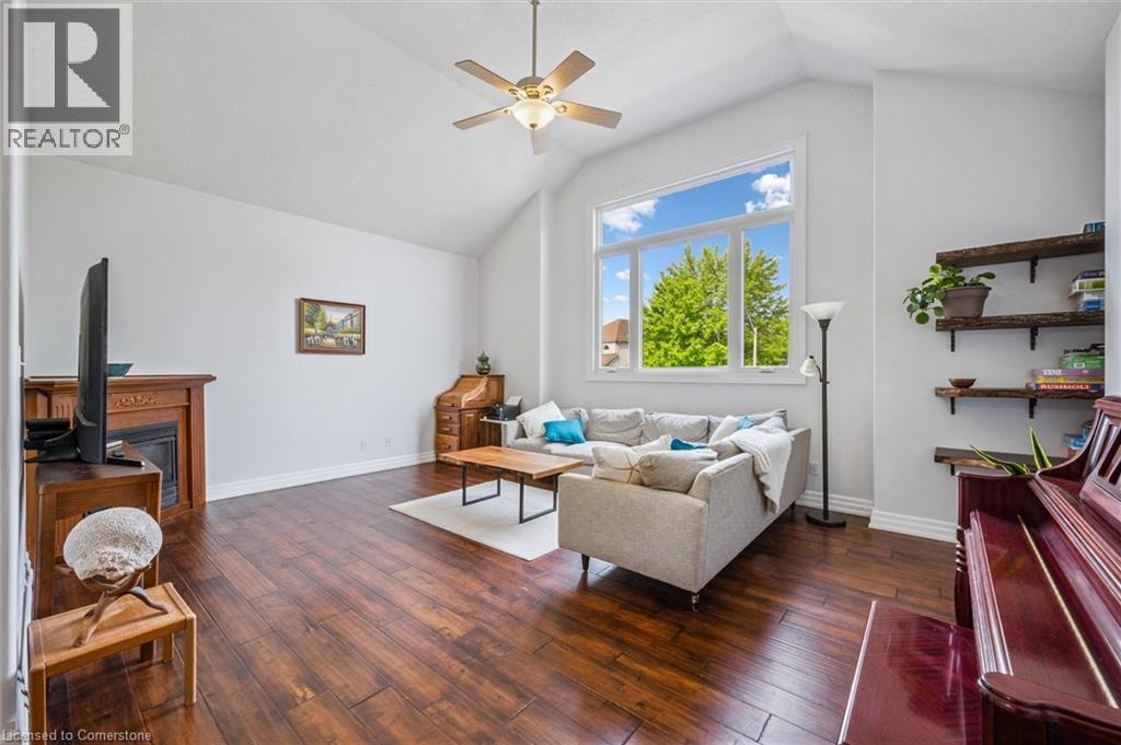 Photo 22 of 405 Spice Bush Street, Waterloo ON