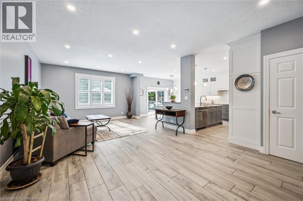 Photo 27 of 405 Spice Bush Street, Waterloo ON