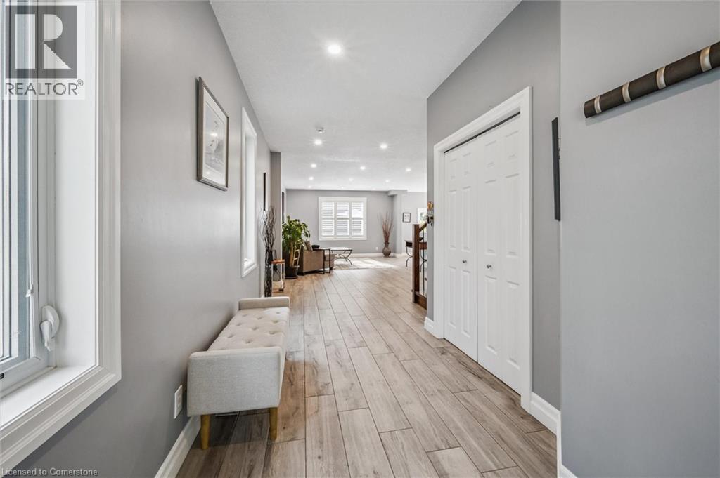 Photo 11 of 405 Spice Bush Street, Waterloo ON