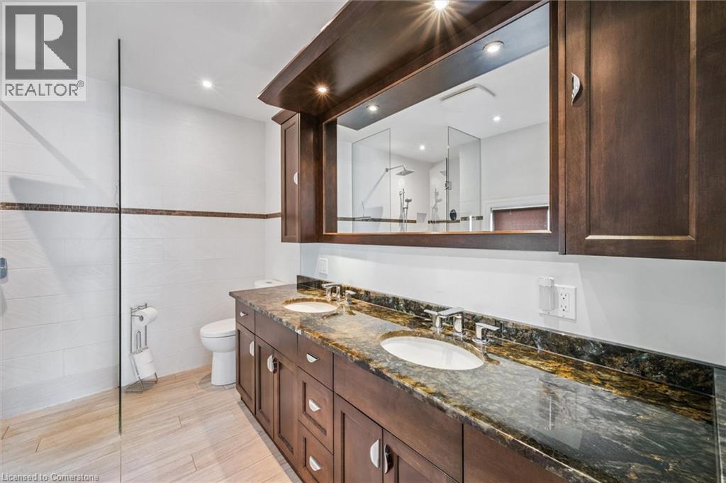 Photo 8 of 405 Spice Bush Street, Waterloo ON