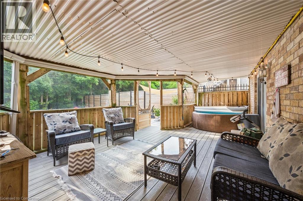 Photo 41 of 405 Spice Bush Street, Waterloo ON