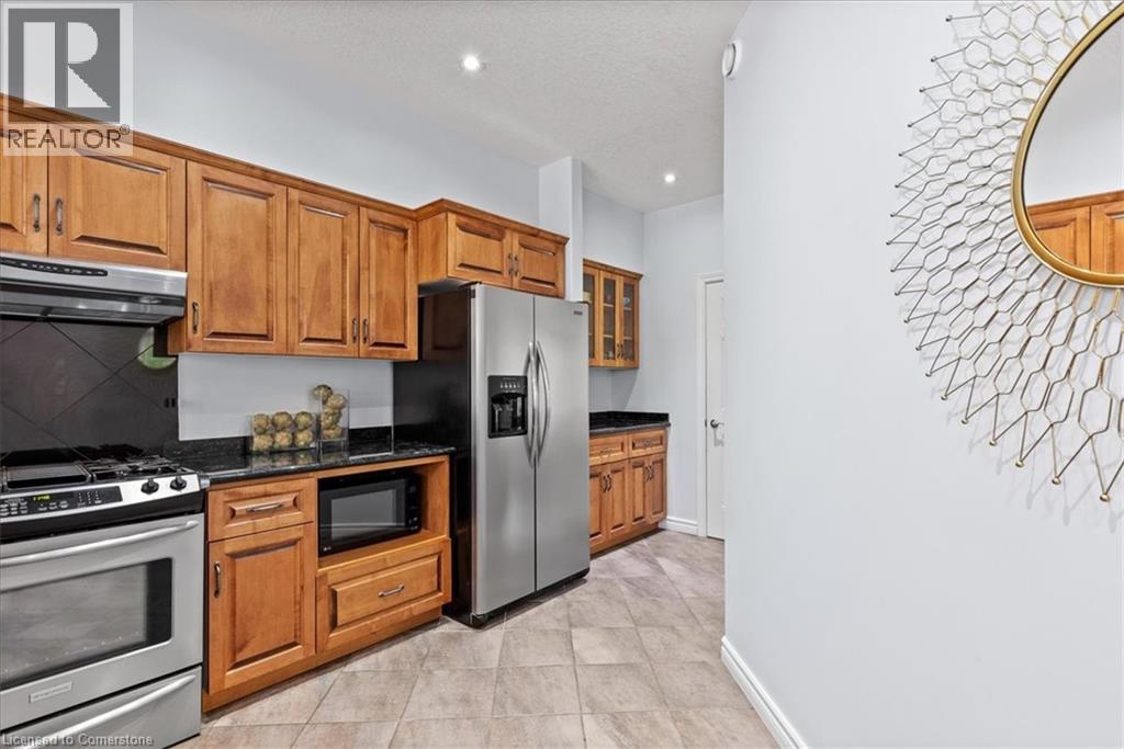 Photo 34 of 100 High Acres Crescent, Kitchener ON