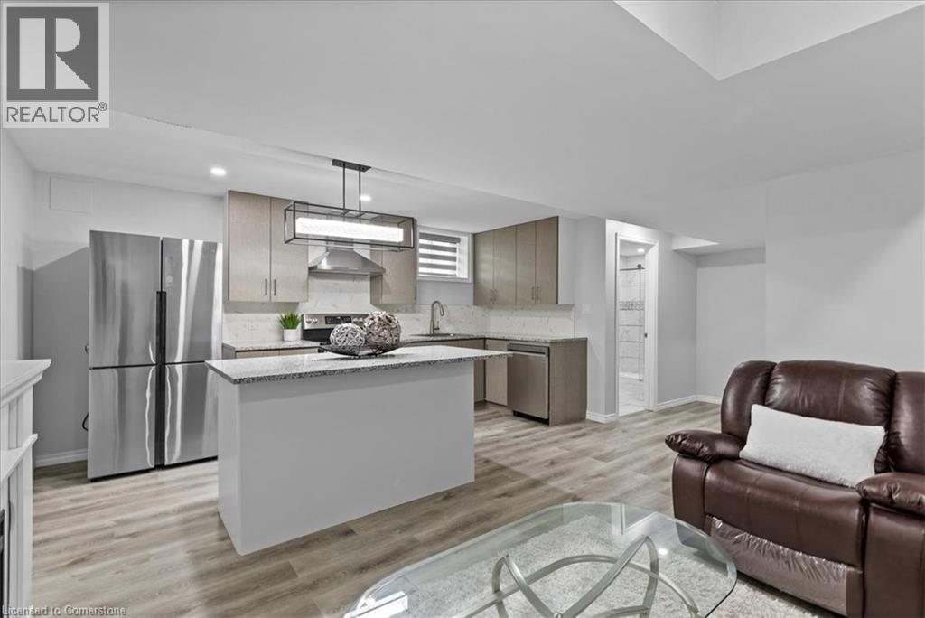 Photo 9 of 100 High Acres Crescent, Kitchener ON