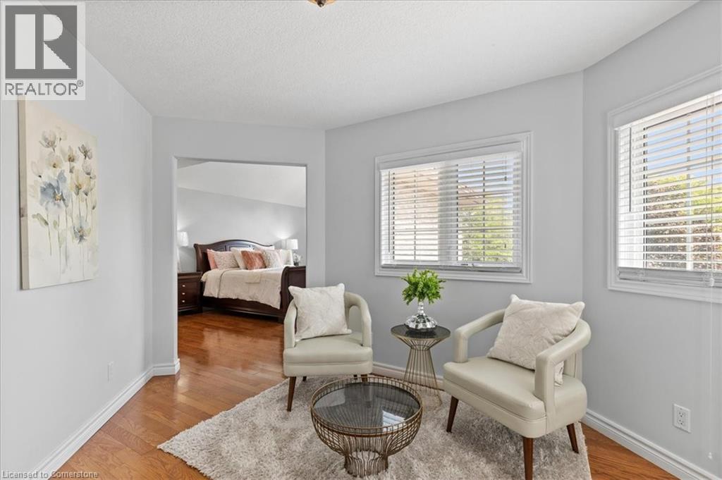 Photo 26 of 100 High Acres Crescent, Kitchener ON