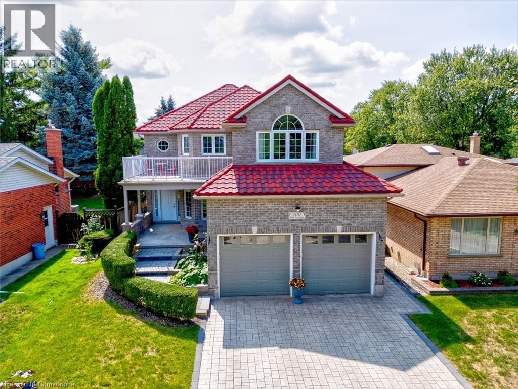 Photo 15 of 100 High Acres Crescent, Kitchener ON