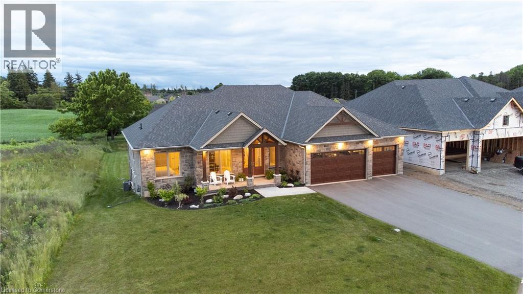 Photo 19 of 21 Hudson Drive, Brantford ON