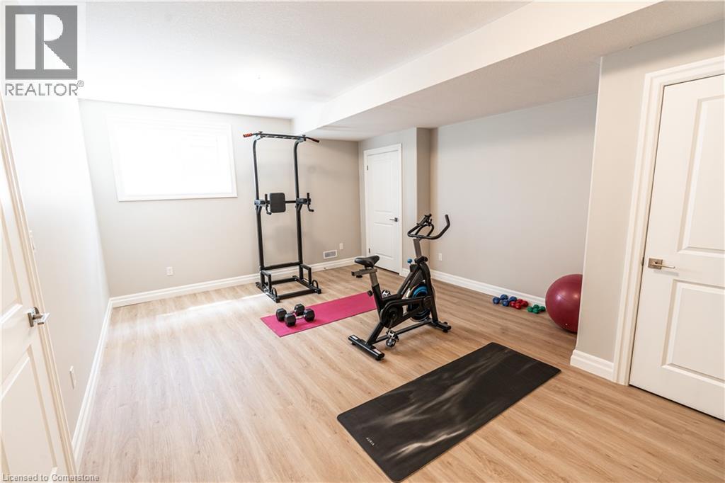 Photo 21 of 21 Hudson Drive, Brantford ON
