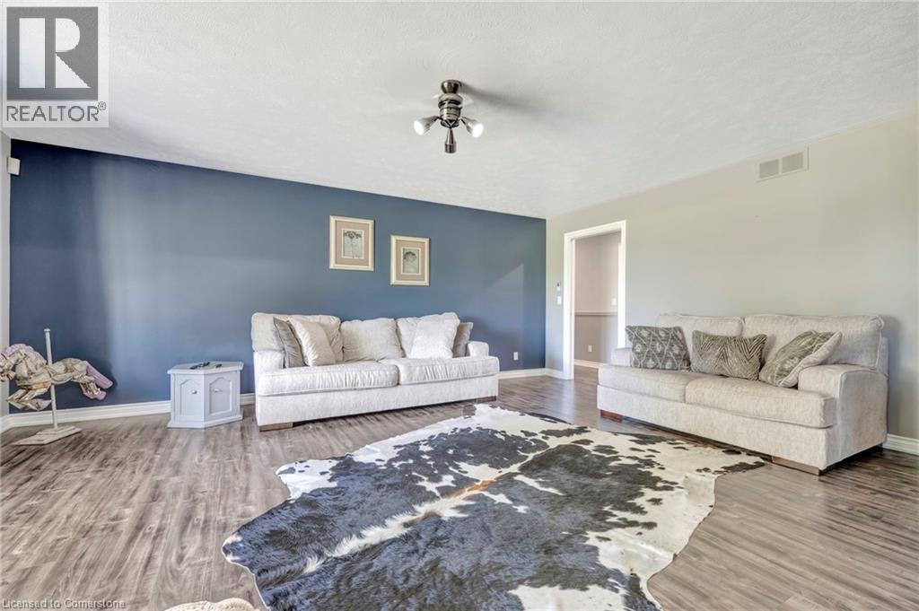 Photo 7 of 602 Windham Road 9, La Salette ON